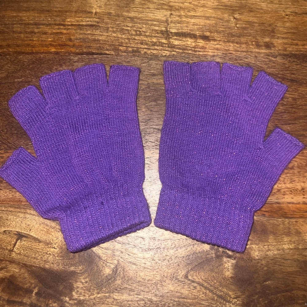 Big kids or adults one size mittens hand gloves with open finger purple metallic